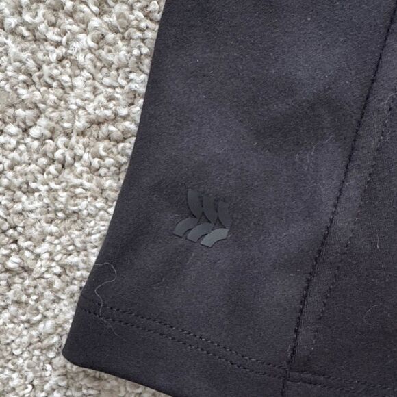 Women's Black Jacket All in Motion Soft full zip NEW NO TAGS - Picture 6 of 6